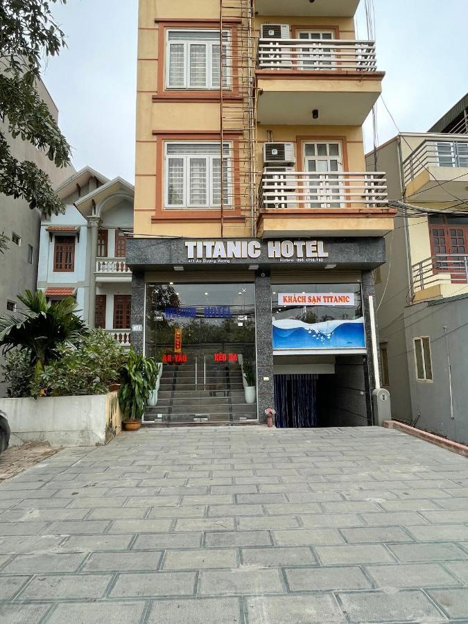 Titanic Hotel Hanoj Exteriér fotografie